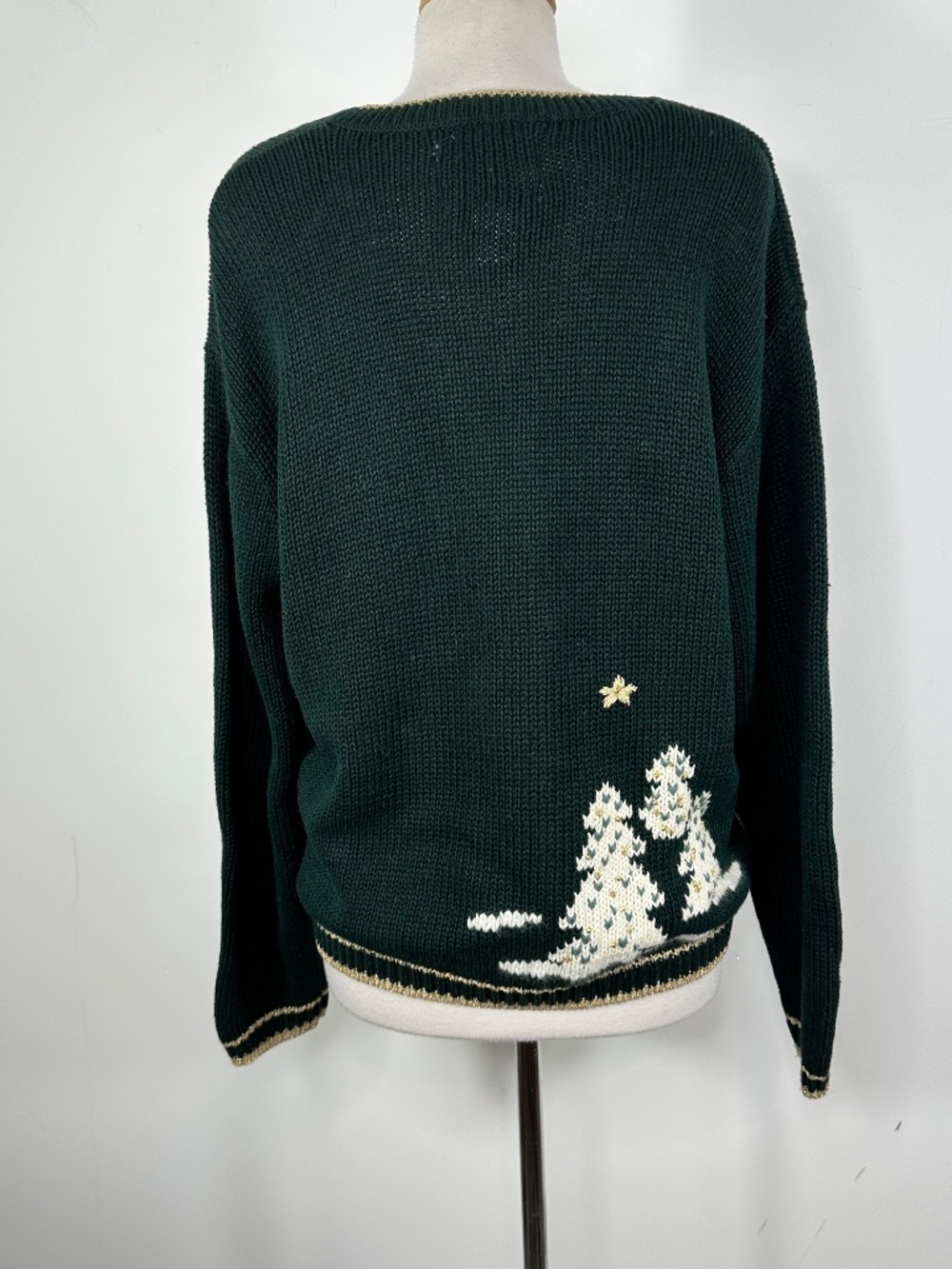 Vtg. CHRISTOPHER & BANKS Hand Embroidered Christmas V - Neck Cardigan Sweater XL - Picture 9 of 15